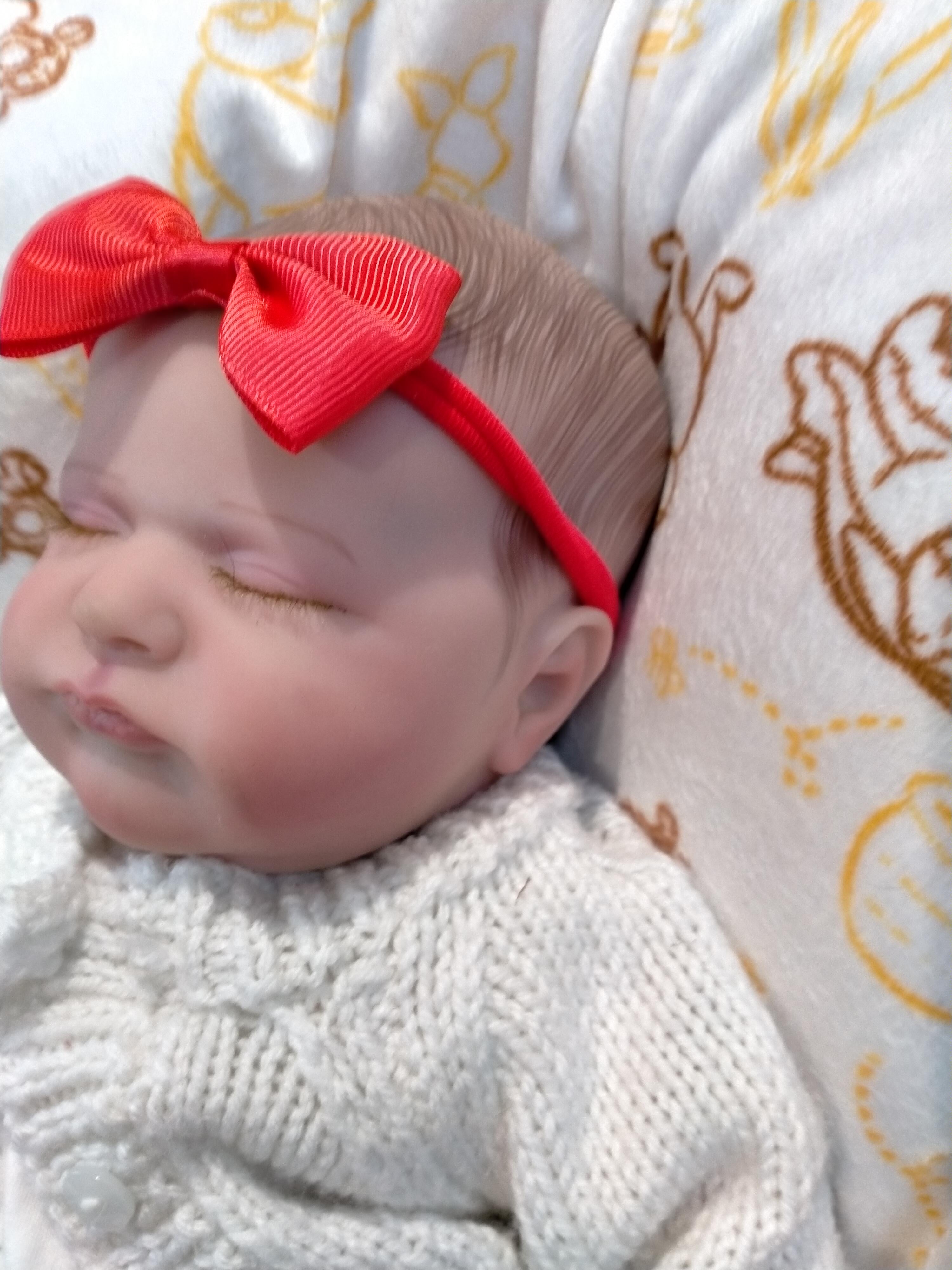 HAZEL❤️Beautiful reborn doll girl. Nicely Weighted