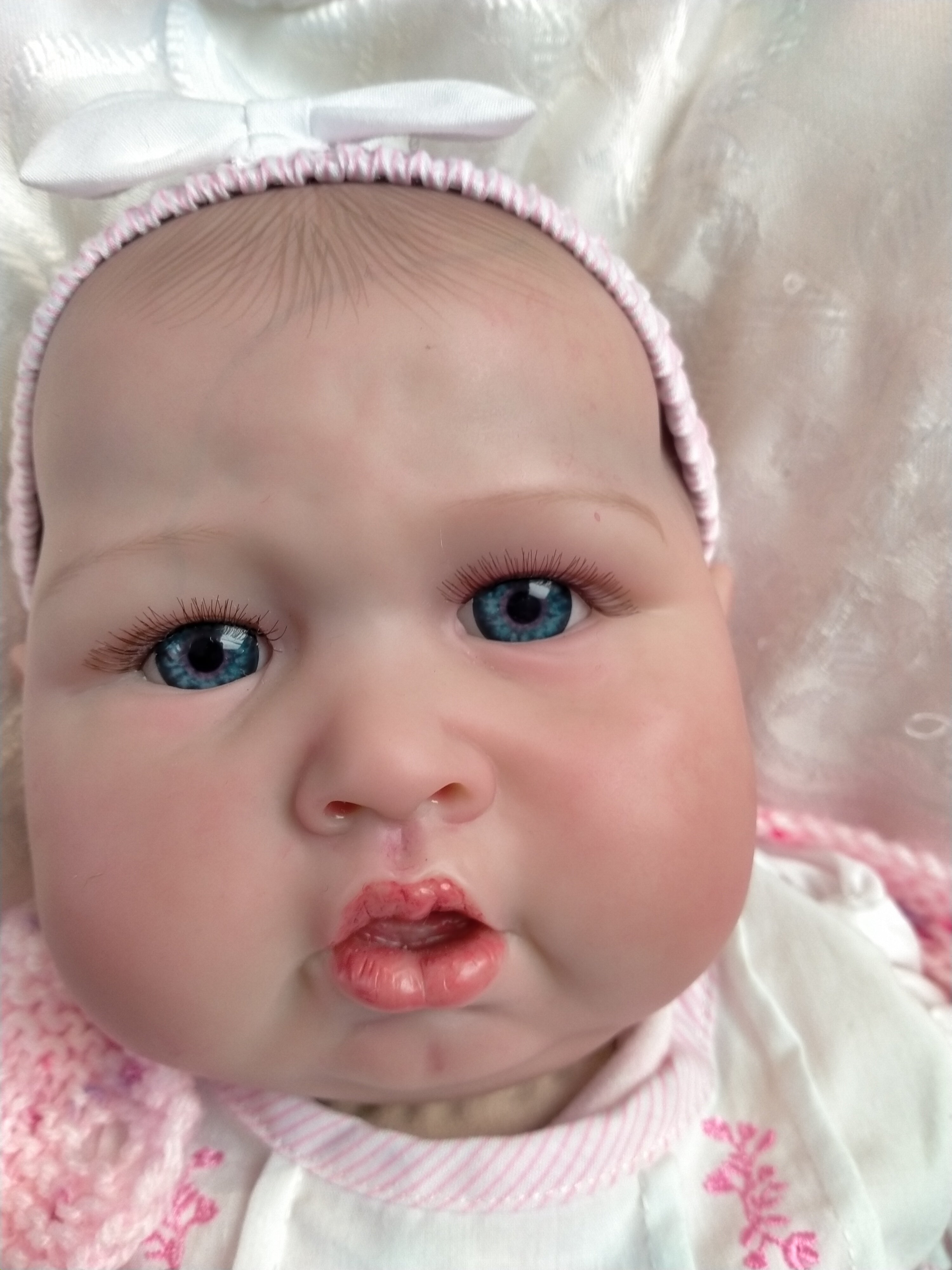CARRIE❤️Beautiful reborn doll girl. Nicely Weighted