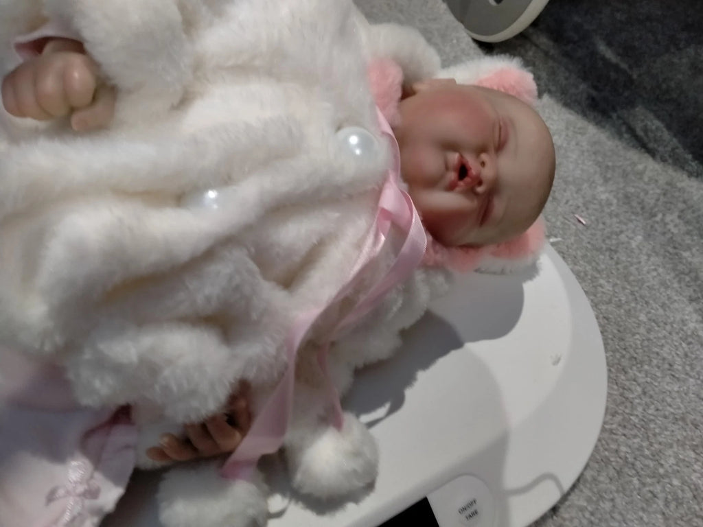 CARLY ❤️Beautiful reborn doll girl